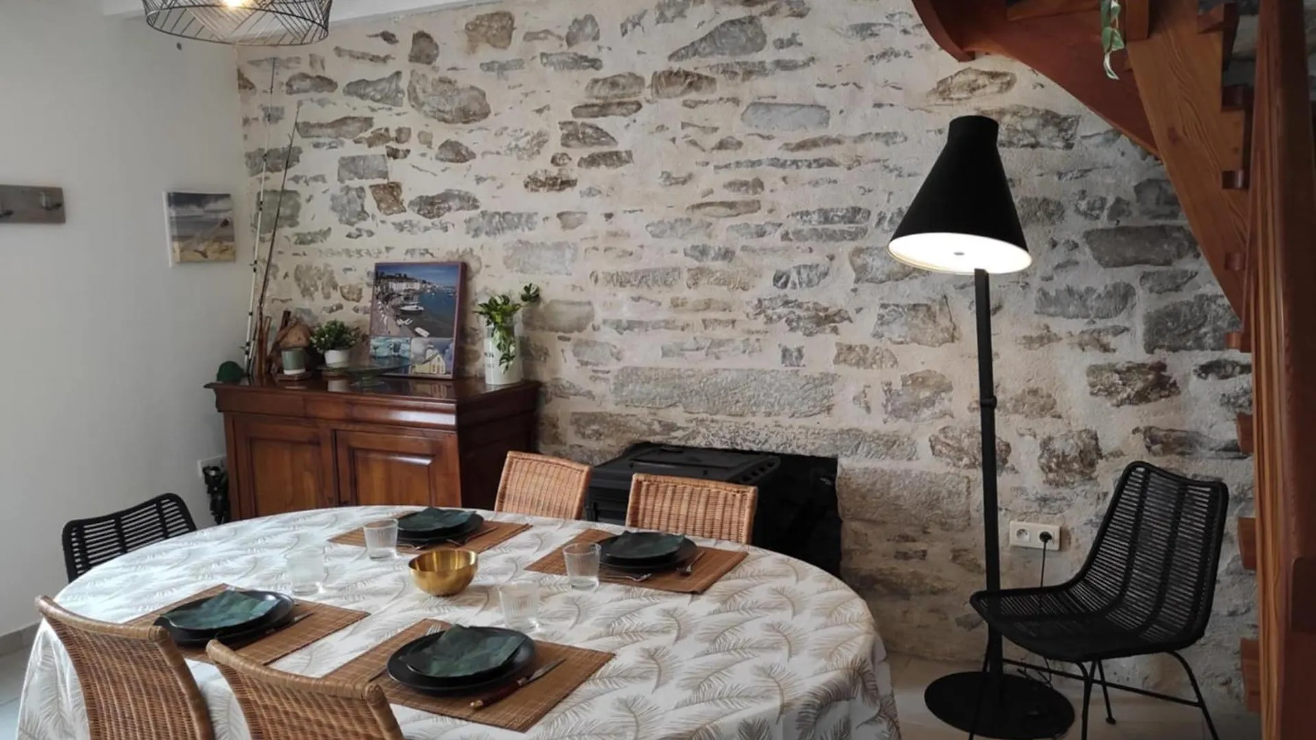 Ys Eo, La Maison Sur Le Port De Treboul Douarnenez